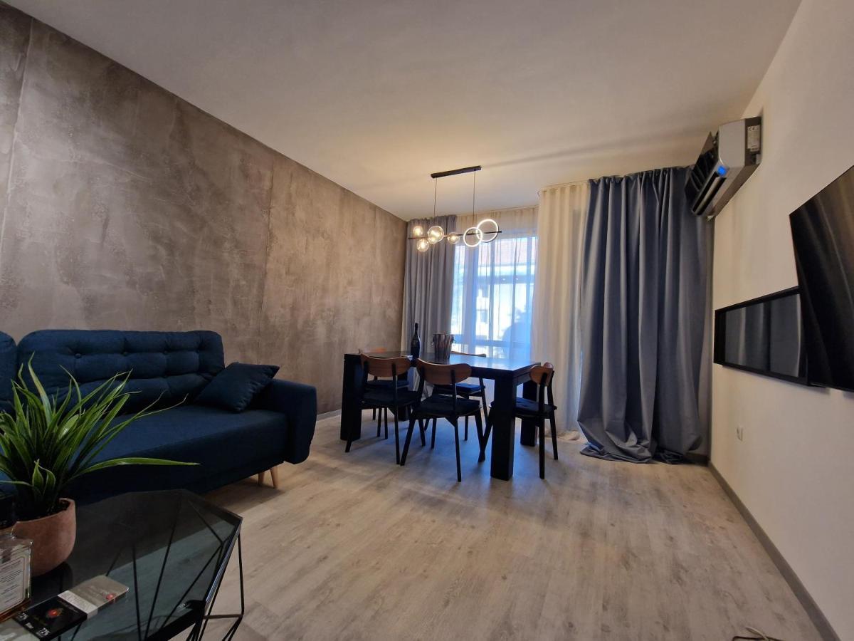 Marsselis Luxe Port Apartment Várna Kültér fotó