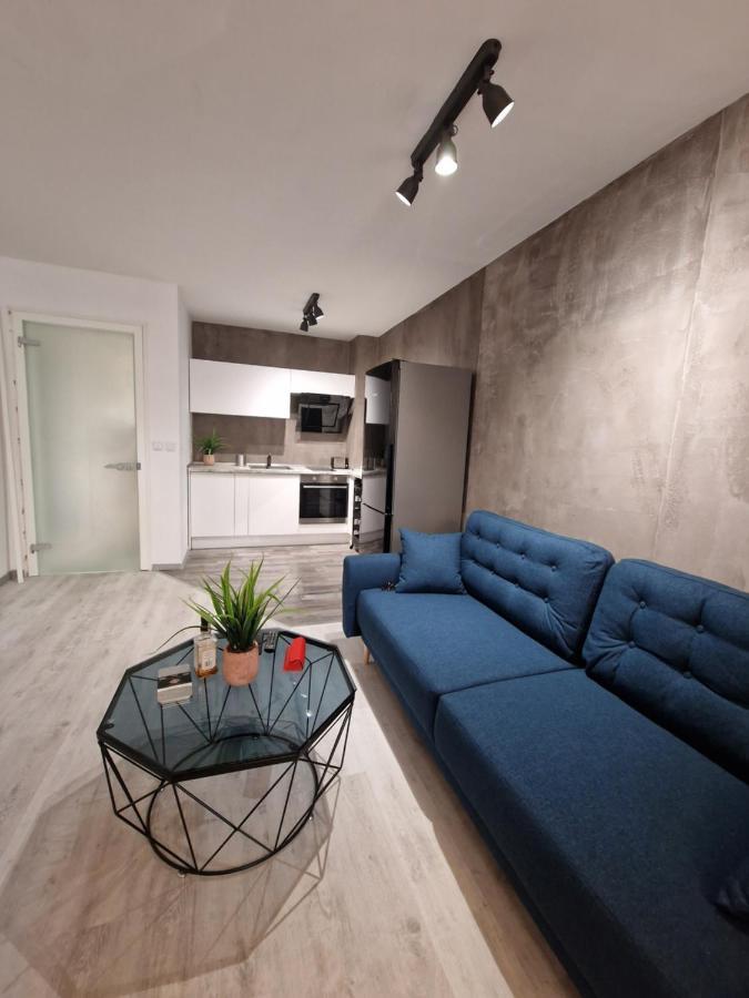Marsselis Luxe Port Apartment Várna Kültér fotó